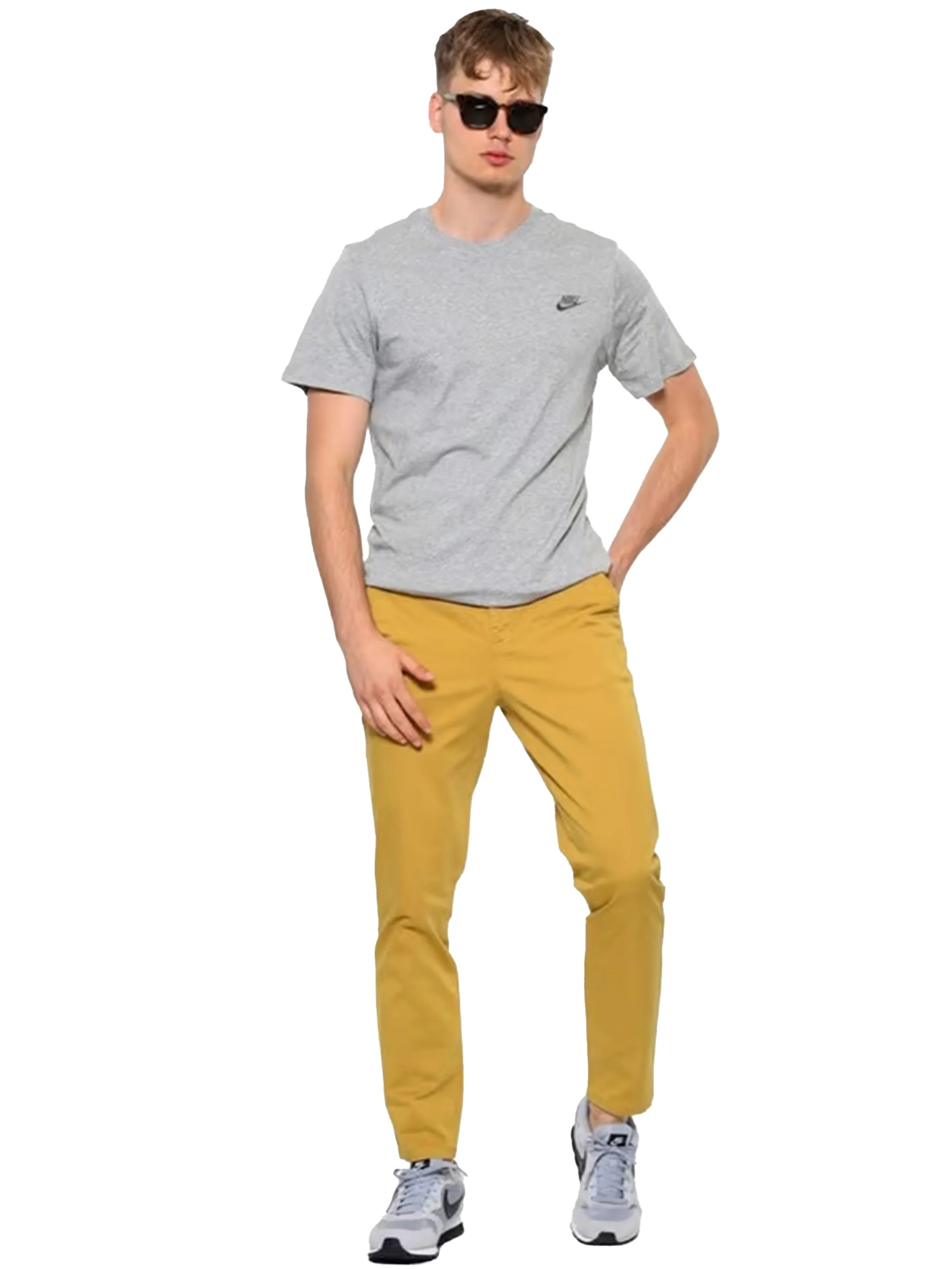 Nike Sportswear Club Mens T-Shirt - Image 4