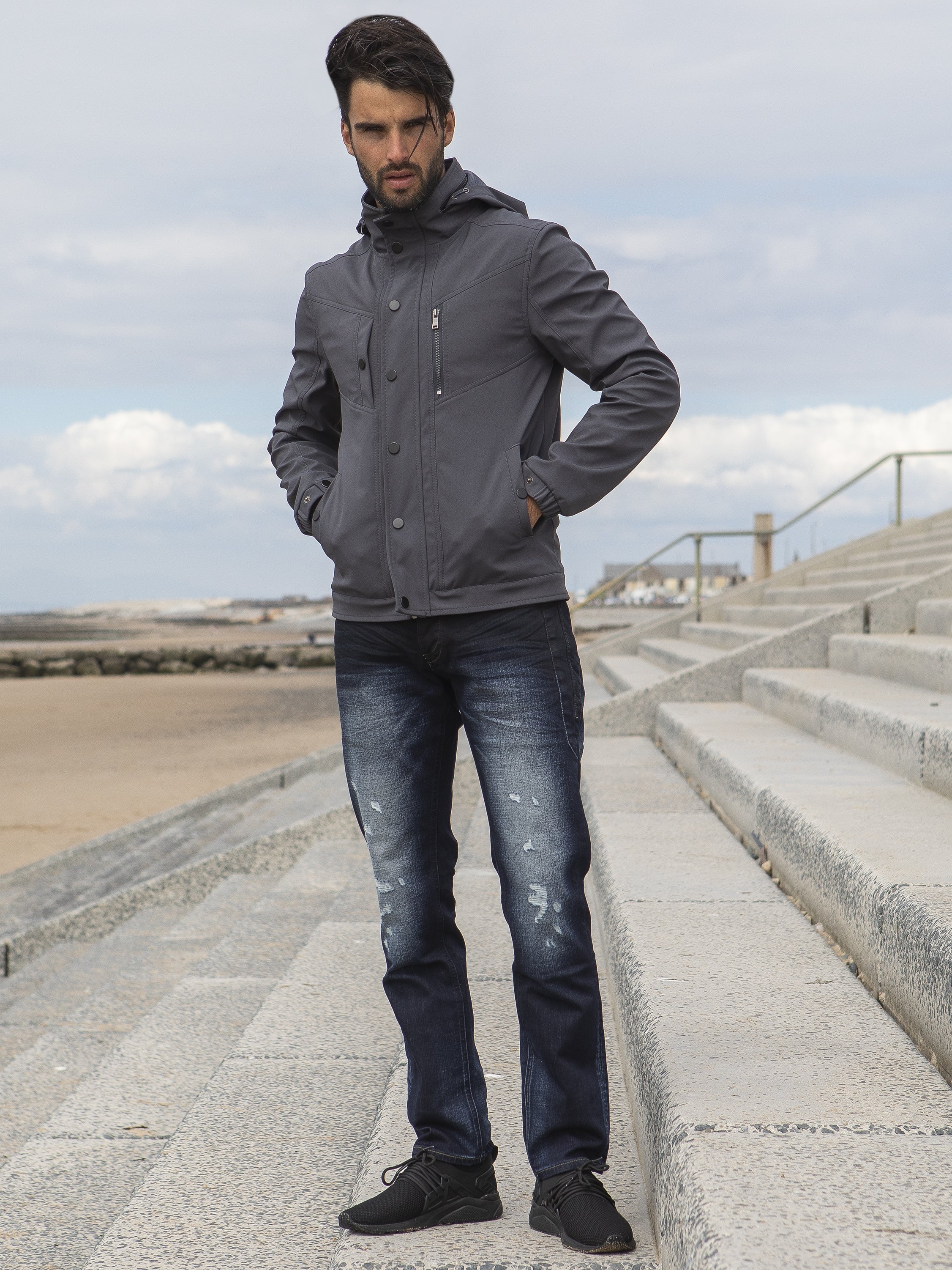 ETO | Designer Men's Black Zip Jacket Style React - Image 3