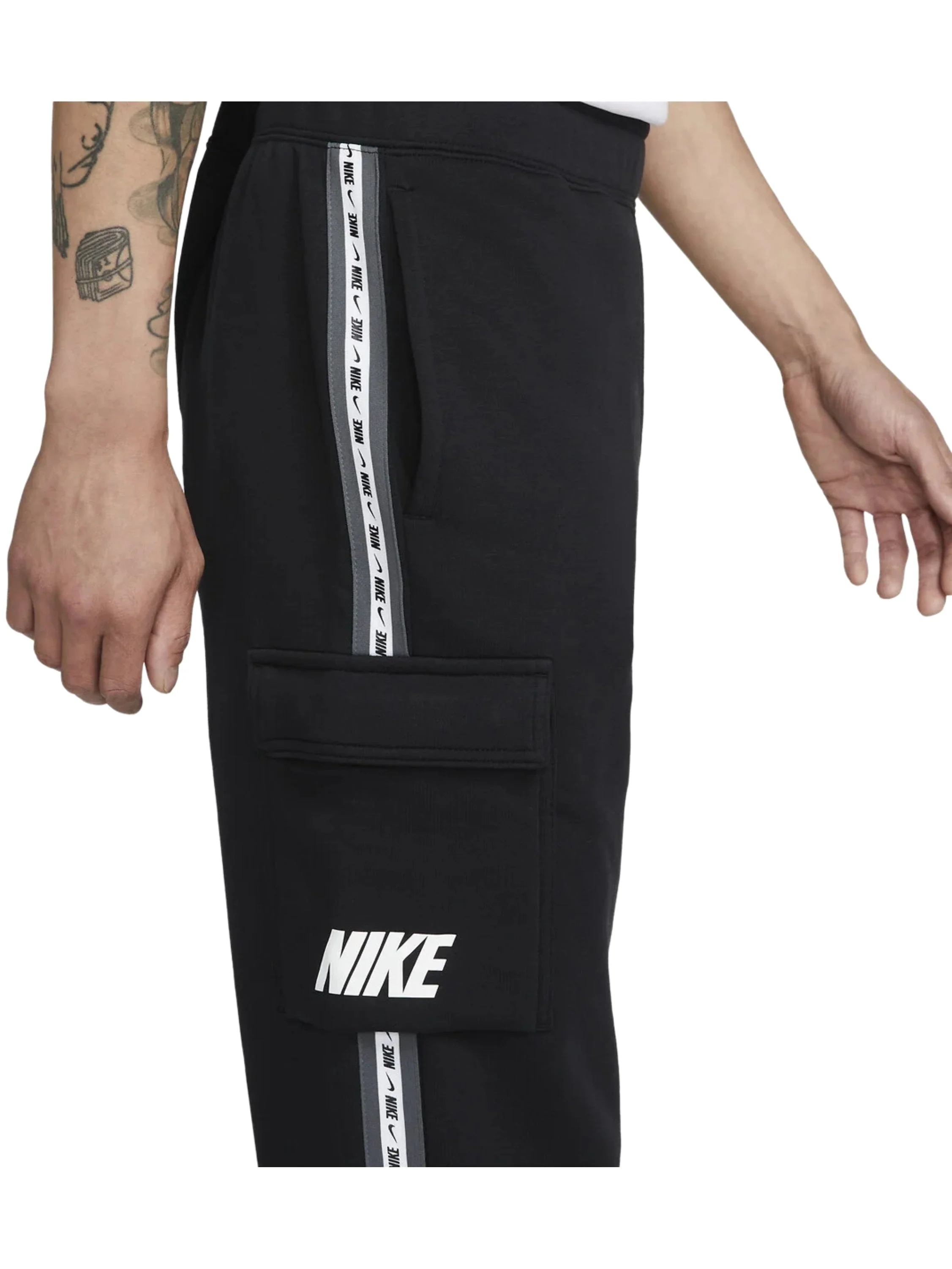 Nike | Men's Fleece Cargo Crew Neck Tracksuit - Image 8